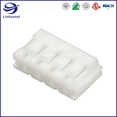 Female Socket 4 Pin 30AWG JST Terminal Connector photo-3