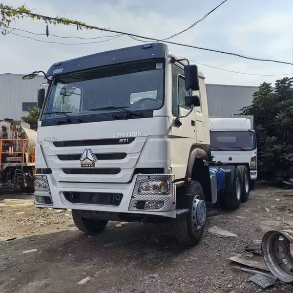 Used Sinotruk HOWO 371 Tractor Truck photo-2