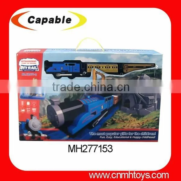 Electric Train Christmas Set/ B/O Track Smoking Train With Light photo-3
