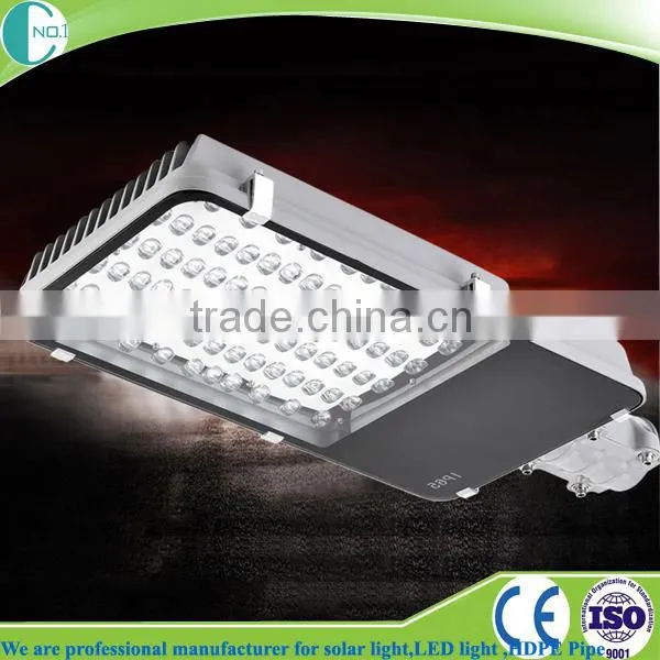 China Factory Supply Energy Saving Street Light Fixture photo-2