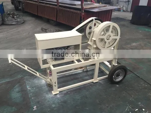 High Quality Diesel Engine Small Jaw Crusher Mobile Stone Crusher Machine for Sale photo-6