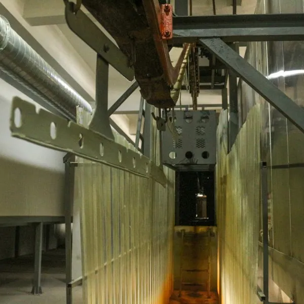 Electrostatic Spraying Powder Coating Line for Communication Equipment Enclosures