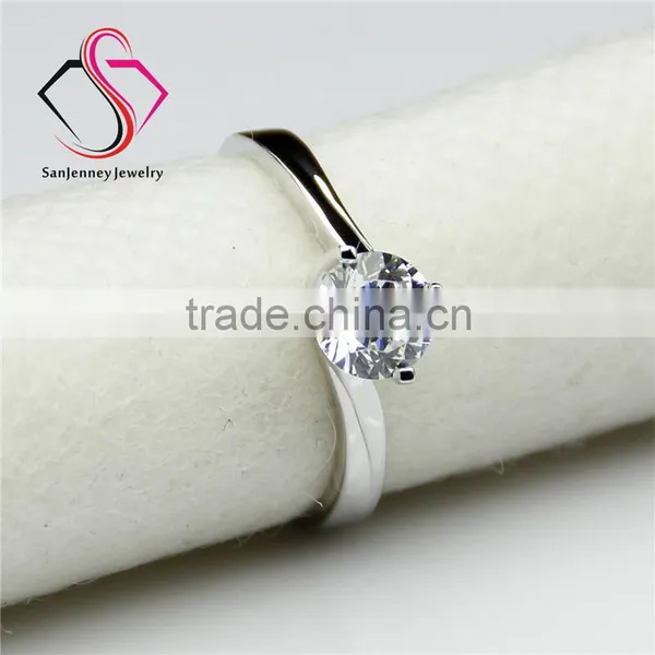 Round Brilliant Cut Moissanite Solitaire 1 Carat 6.5mm Center 14k 18k PT950 Wedding Engagement Ring photo-3