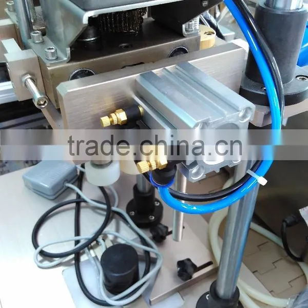 Durable Electric Driven Type and Penumatic Type Plastic Screw Caps Capping Machine photo-3