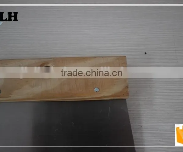 Carbon Steel Blade Scraper With Wooden Handle photo-4