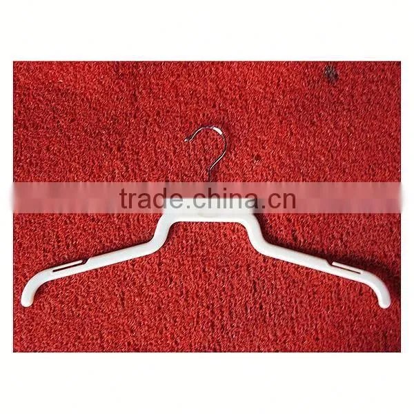 Plastic Clothing Hangers photo-6