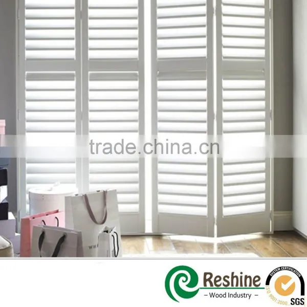 Vinyl Fauxwood Interior Plantation Window Shutter photo-2