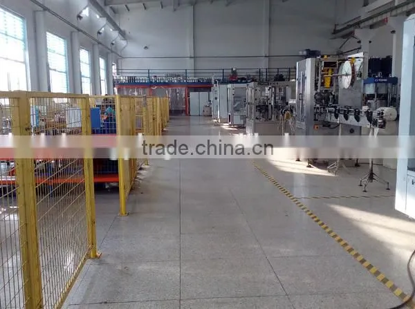 HL2B-10 Full Automatic Rotary Double Labeling Stations Cold Gluele Bottle Labeling Machine photo-2