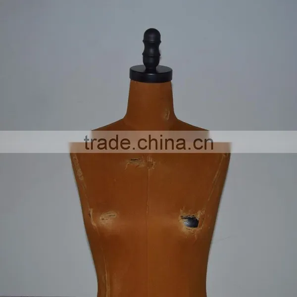 Dilapidated Upper Body Retro Woman Mannequin Display photo-5