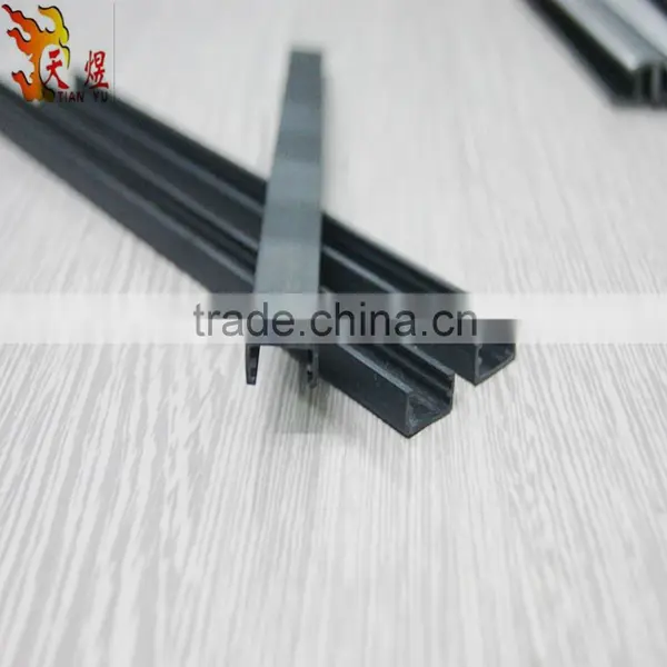 Pvc U-strip Plastic Rubber Extruded Profile photo-3