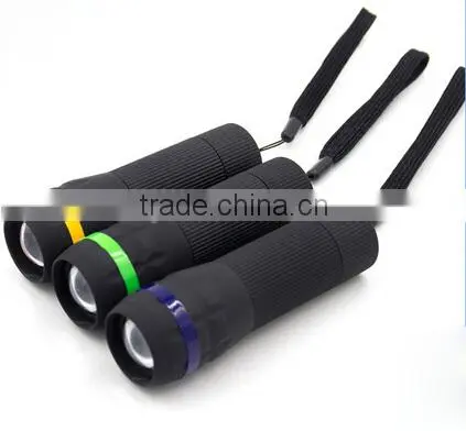 Aluminum Material Long Range Emergency Zoom Adjustable High Power Led Torch photo-2