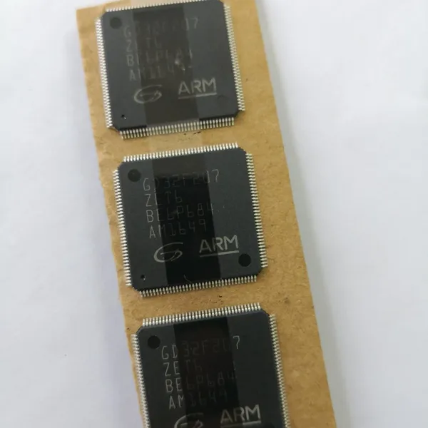 Nuvoton Technology Dealer Supplies W78E516D Packaged PLCC44 Microcontroller Series photo-3