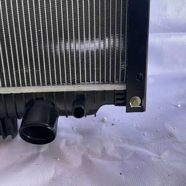 CHINA SINOTRUK 812W06100-0003 Aluminium Radiator TRUCK RADIATOR CNHTC photo-6