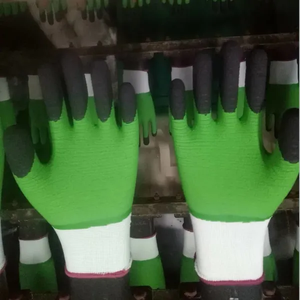 White Polyester Thread 13 Gauge Knitted Green Wave Wrinkled Latex Hand Full Coated Fingers Top Double Coated Safety Work Gloves photo-2