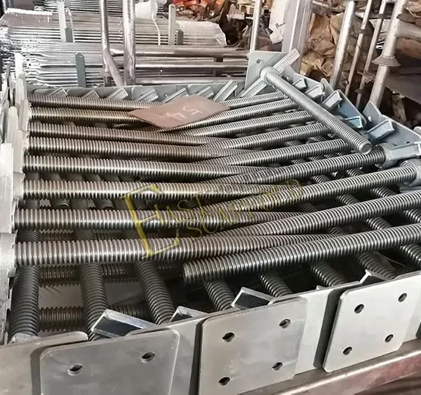 Construction Powder Coated/Hot Dip Galvanized Mobile Guard Rail H Frame Scaffolding Set photo-4