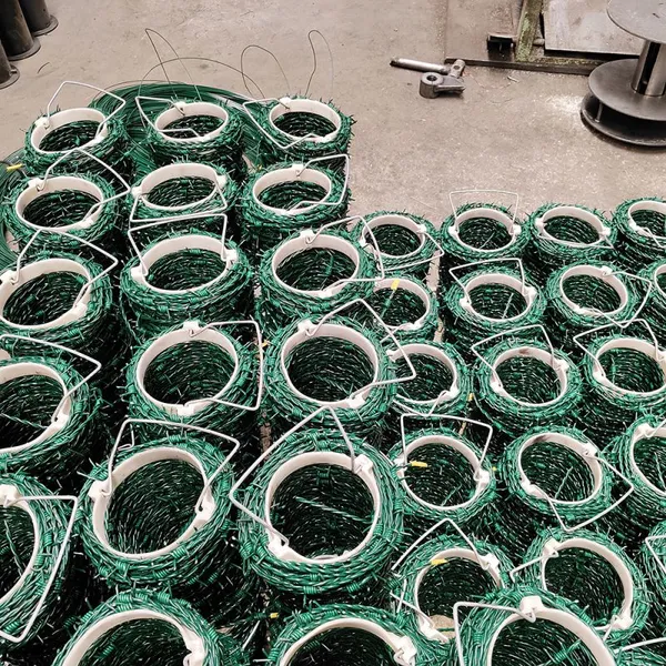 Hot Dipped Galvanized Barbed Wire Roll Price Fence Galvanized Pvc Coated Barbed Wire photo-3