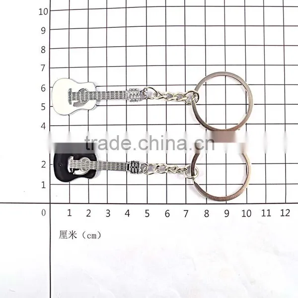 Fashion Jewelry Charming Custom Guitar Shaped Key Chain Quality Choice photo-4