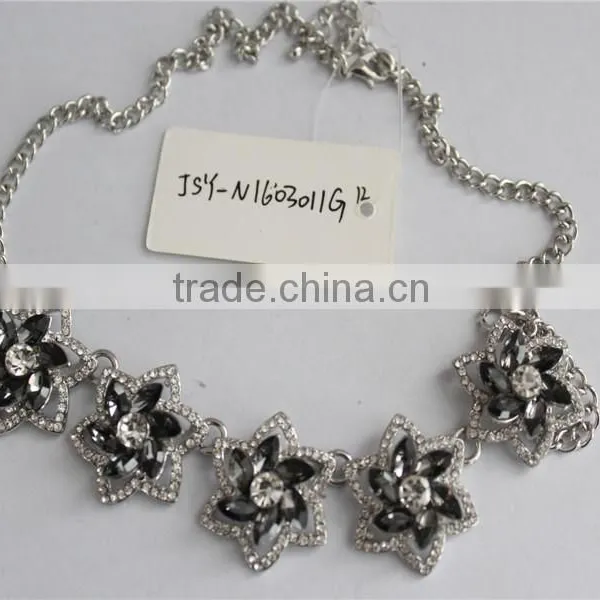 Cheap Price White Gold Plated Jewelry, Fashionable Design Jewerly Flower Crystal Necklace photo-2