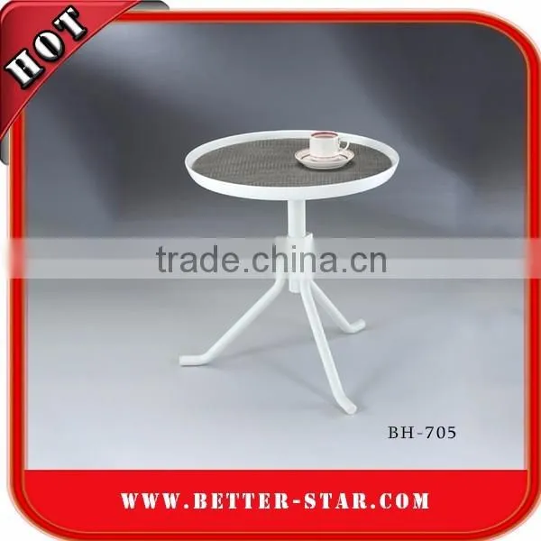 Round 3 Legged Nesting Coffee Table photo-2