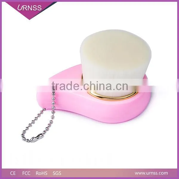 Plastic Handle Nylon Bristle Cleansing Brush photo-3