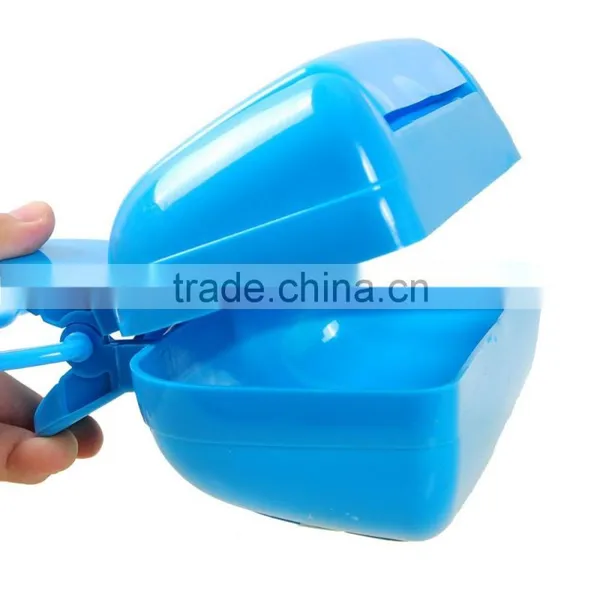2017 New Design High Quality Plastic Pet Dog Pooper Scoopers photo-4