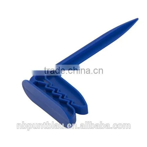 Portable Mini Clothes Peg Plastic Beach Chair Mat Peg photo-6
