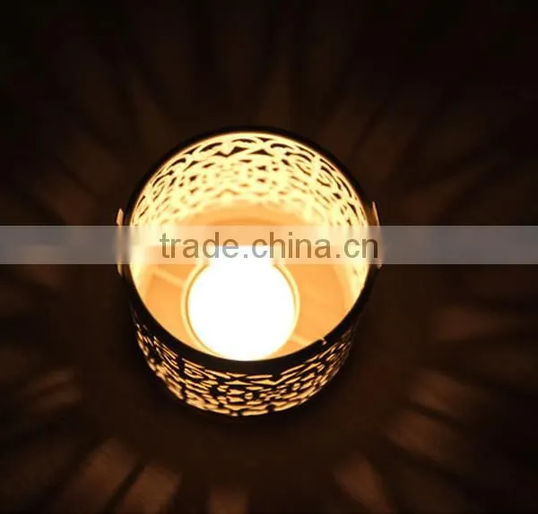 2016 Popular Metal Hollow Out Candle Holder White Metal Lantern Christmas Home Decoration Candlestick Hollow Candle Holders photo-6