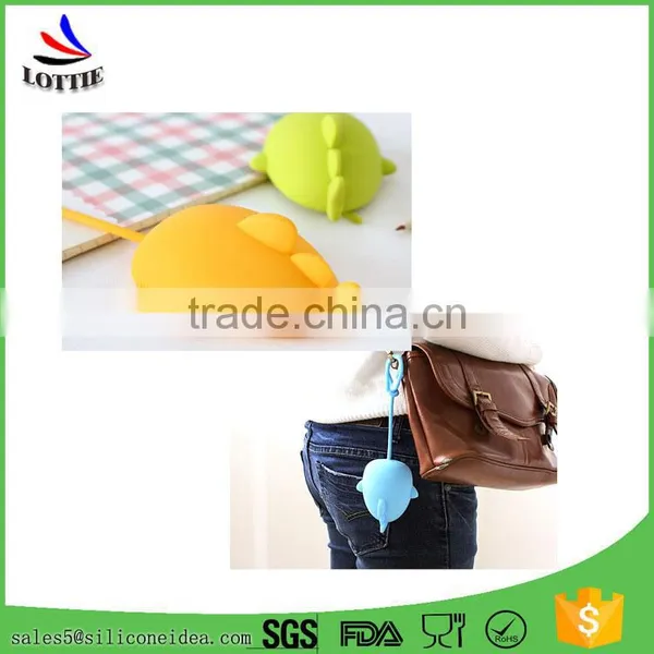 New Design Colorful Silicone Bag Novelty Silicone Card Bag Lovely Silicone Key Bag photo-5