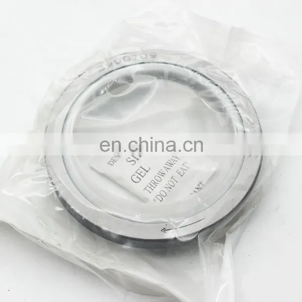 Good Price Engine Spare Parts for 6BT Oil Seal of Crankshaft 3804899 photo-2