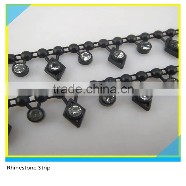 Plastic Strip Sew on Heart Design Black Plastic Mix Crystal 10 Yards 1 Card photo-5