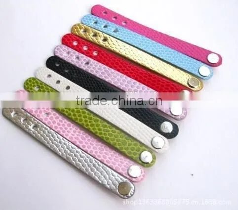 Stylish Simple Pacifier Nail Leather Strap Ring for Wearing on Finger photo-3