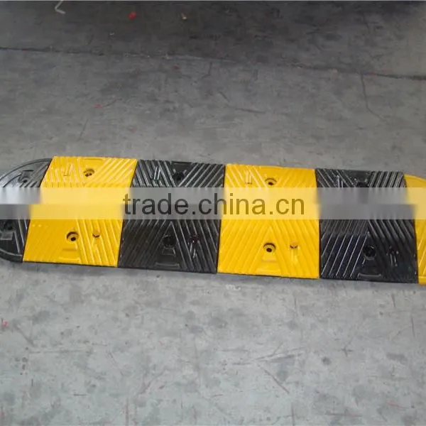 1000*300*50mm Traffic Road Speed Hump for Parking System/heavy Strength Rubber Road Speed Breaker Used on Road for Safety photo-5