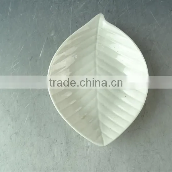 Maple Leaf Porcelain Dinnerware Serving Dishes / Olive Appetizer Serving Bowls photo-2