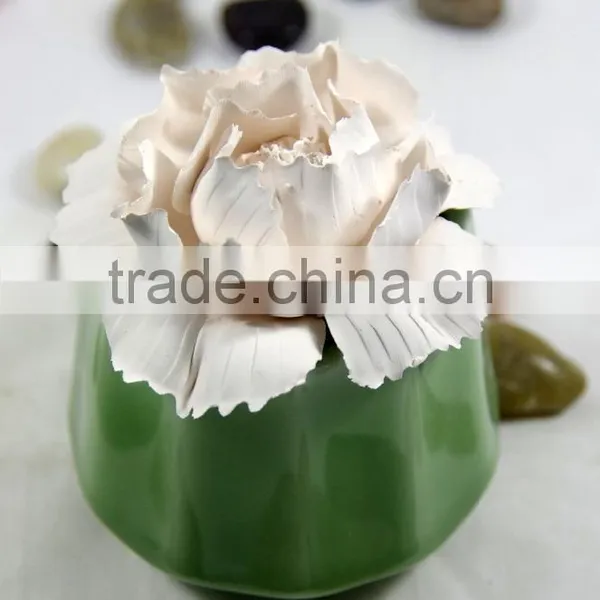 Natural Lavender Scented Plaster Flower Fragrance Diffuser With Ceramic Bottle photo-2