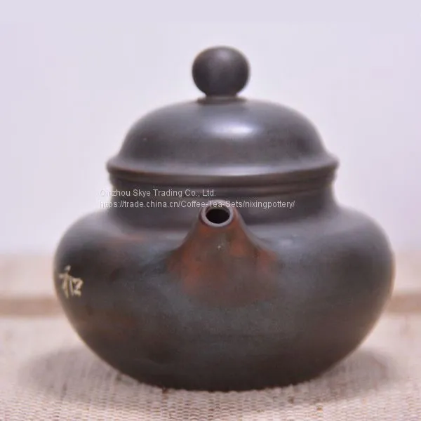 Керамическая посуда. Чайник из керамики photo-2
