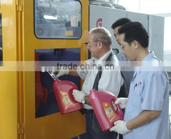Plastic Blow Molding Machine photo-4