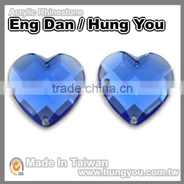 Bulk Wholesale 4 Holes Heart Shaped Sew On Acrylic Rhinestone With Silver Foil Back photo-5