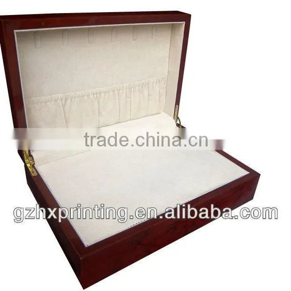 Wooden Cigar Box WC023