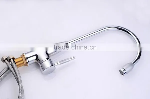 2015 New Design to Faucet_dolphin Faucet_very Cheap Faucet for Kitchen photo-4