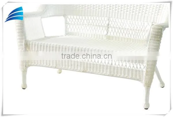 Indoor/Outdoor Gorgeous White Wicker Patio Love Seat Furniture photo-3