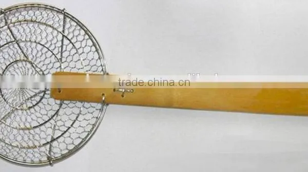 Hot Sale Stainless Steel/zink Plated Metal Noodle Skimmer With Bamboo Handle photo-2