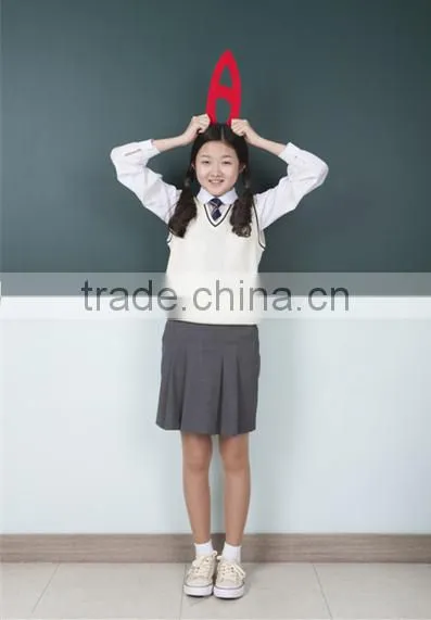Juqian Knitwear Vest School Uniform Wholesale / V Neck Sweater Kids Knit Vest Pattern Child Sleeveless Sweater photo-2