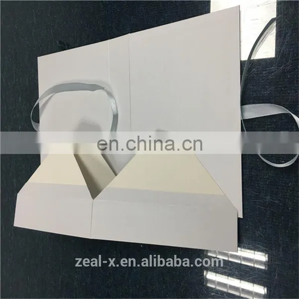 2017 Shiny Ribbon White Rigid Box With Rose Gold Stamping Box for Hot Underwear photo-3