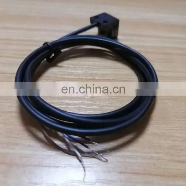 OmRon Photoelectric Switch Sensor EE-SX951-W photo-2