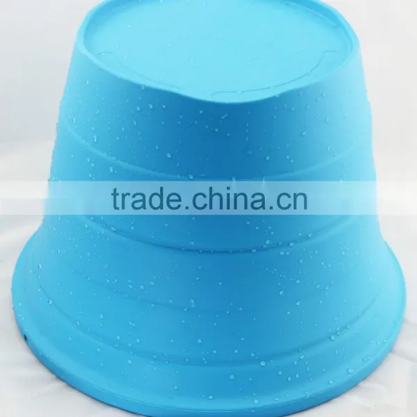 Muti-Functional and Foldable Collapsible Water Bucket photo-4