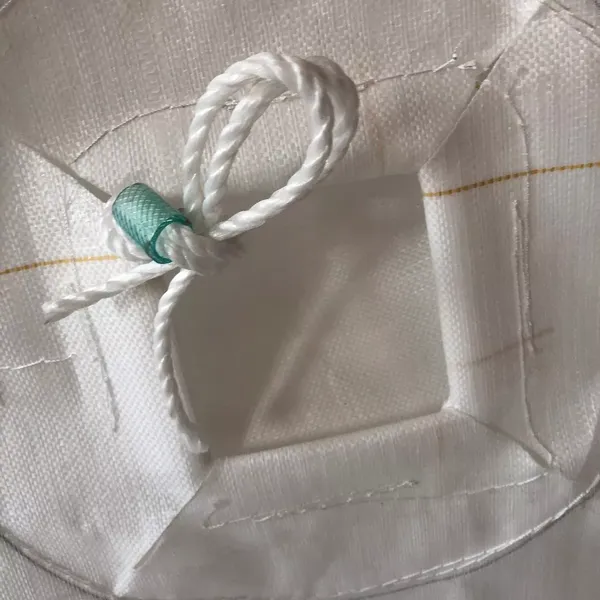 Type C Type D Bulka Bag Flexible 1 Ton Bag Cheap Made in Vietnam 500kg 1000kg 700kg 2000kg Type C Ground-able Bulk Bags photo-4