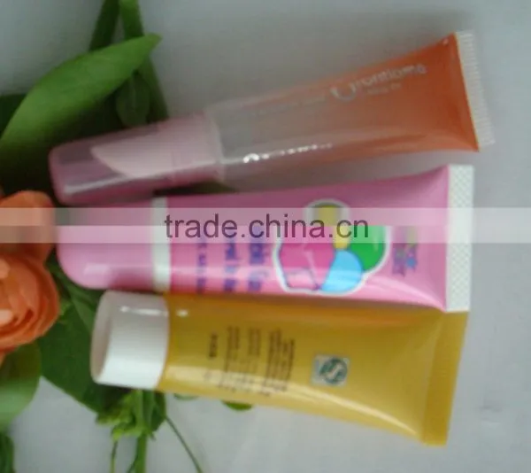Cosmetic Packing