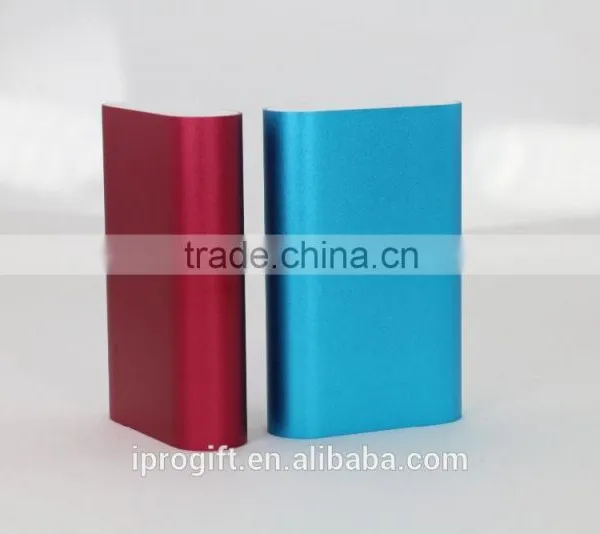 New Design Retail Outdoor Busniess Travel Power Bank 6000mah photo-6
