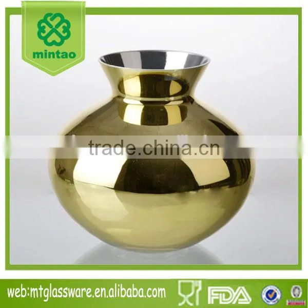 Hand Made Cheap Cute Mini Color Electroplate Glass Vase Style photo-3