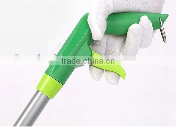 Hot Sell New Multifunction Spray Telescopic Mini Window Cleaning Set photo-3